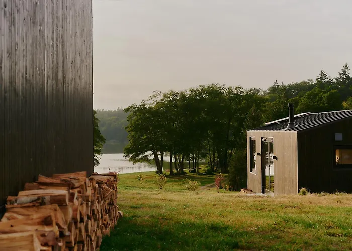 Raus Tiny House Am Mit Sauna Und Whirlpool بيت للعطل Lenzen